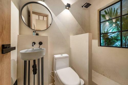 Villa Provenza 6 Bedroom House By Housy Host