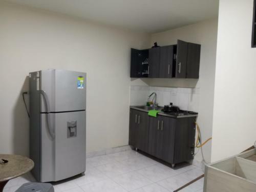 Aparta-estudio Amoblado En Medellin, Campo Valdes