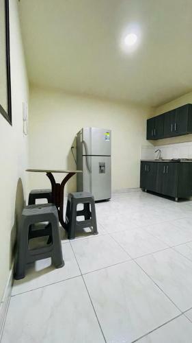 Aparta-estudio Amoblado En Medellin, Campo Valdes