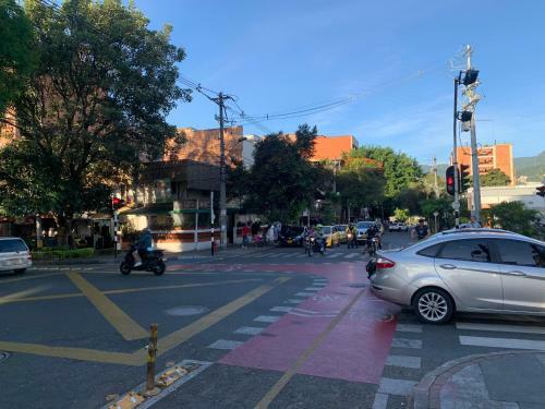 Apartamento Studio*fast Wifi*close To Malls*parks*great Area