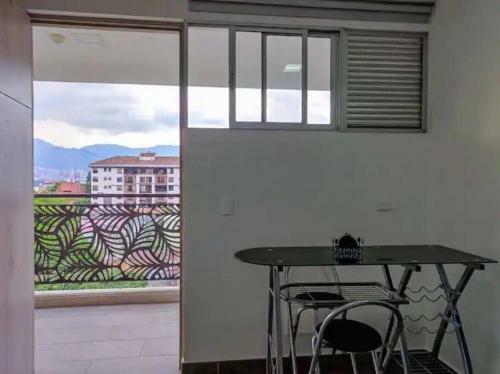 Apartamento Magn�fico Apto 402 Poblado Cerca Al Parque Lleras