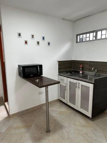 Precioso Apartaestudio En Laureles