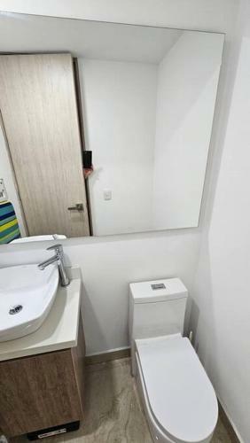 Apartamento Brand New Studio - Balcony & Garage