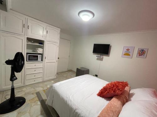 Habitaci�n Privada Y Moderna Medellin - Laureles 2