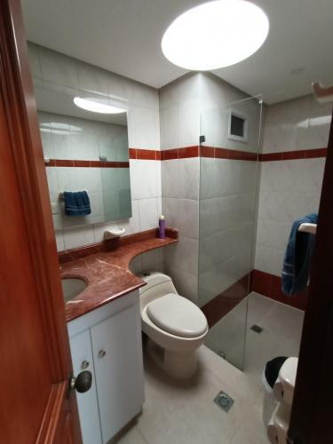 Casa Campestre Con Terraza Para 10 - San Lucas - El Poblado