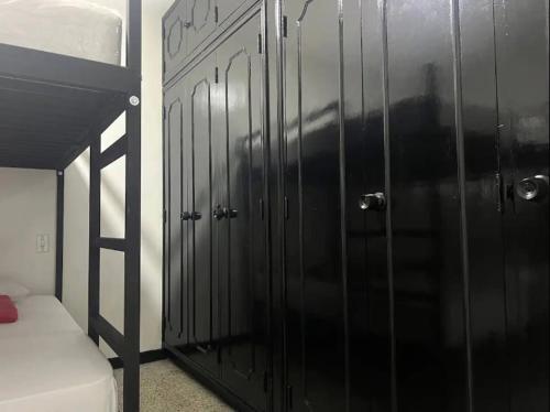 Casa Grande, C�moda, Sin Ruidos Y Cerca Al Metro