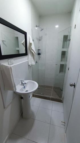 Mini Apartaestudio Privilegiada Ubicaci�n Cerca de Todo Aptos Magic 6