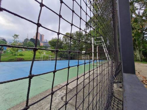 Apartamento A 5 Min Del Lleras, Tranquilo Con Todo Cerca. 274-dg2