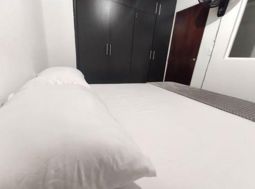 Apartamento A 5 Min Del Lleras, Tranquilo Con Todo Cerca. 274-dg2