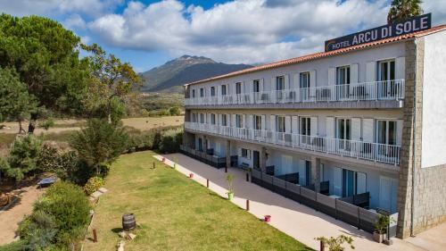 Hotel Arcu Di Sole
