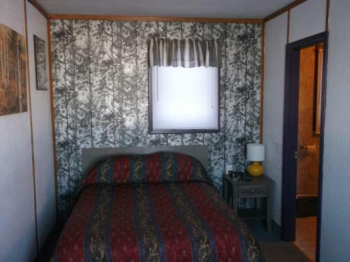 Haileybury Beach Motel