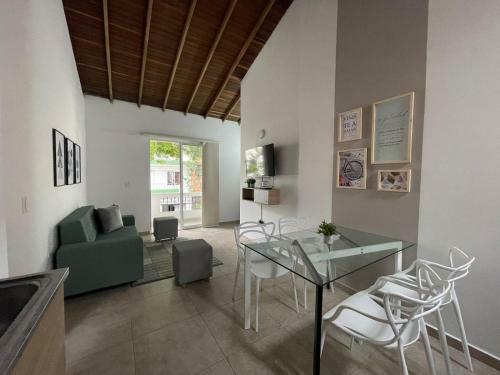 Apartamento Laureles Con Balc�n