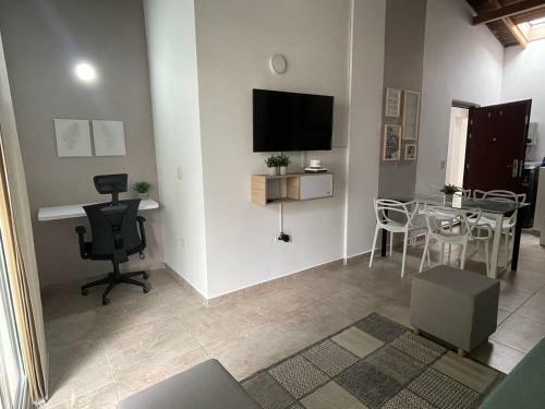 Apartamento Laureles Con Balc�n