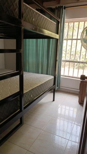 Casa C�moda, Cerca Parque Acu�tico En Medellin