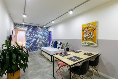 Apartamento Studios Amarillo-morado-ocre
