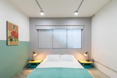 Apartamento Studios Amarillo-morado-ocre