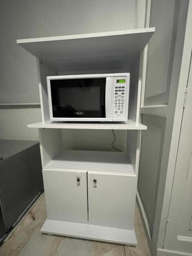 Habitaci�n Privada Y C�moda Medellin -laureles 5
