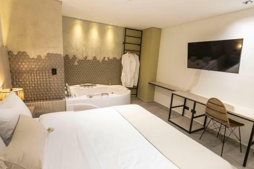 Sonata 44 Hotel Laureles