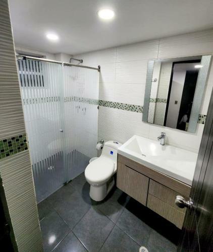 Hermoso Y Nuevo Apartamento En Laureles