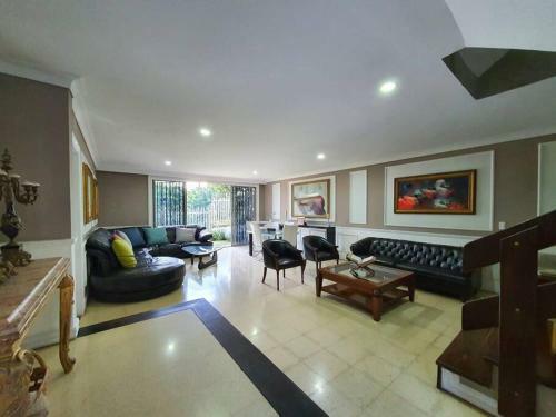 Casa En Condominio En El Poblado! Ubicaci�n