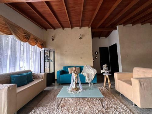 Apartamento Casa Para 16 Personas Laureles