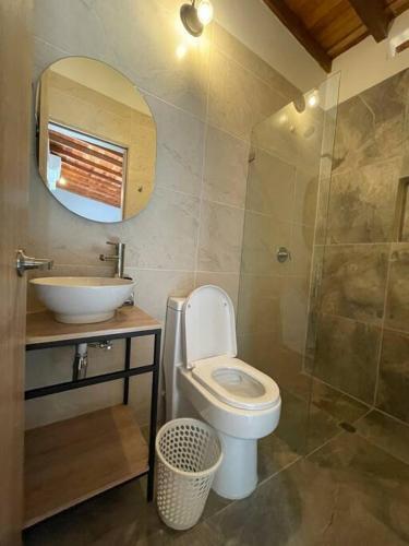 Aparta Estudio Laureles 305