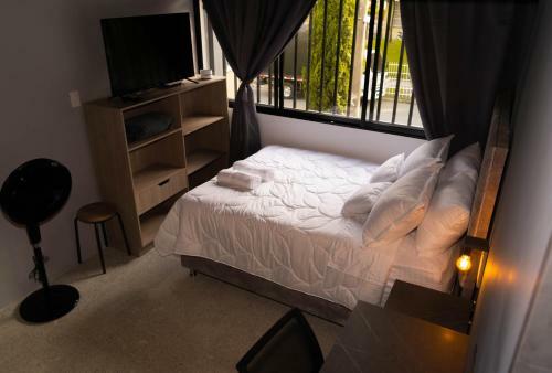200 C�modo Aparta-estudio Laureles