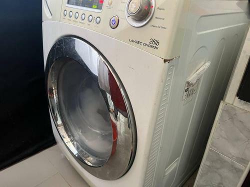 Casa de Lujo Muy Ampl�a Con Ubicaci�n Privilegiada