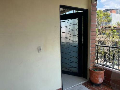 Casa de Lujo Muy Ampl�a Con Ubicaci�n Privilegiada