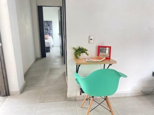 Amplio Apartamento Para 4 En Laureles