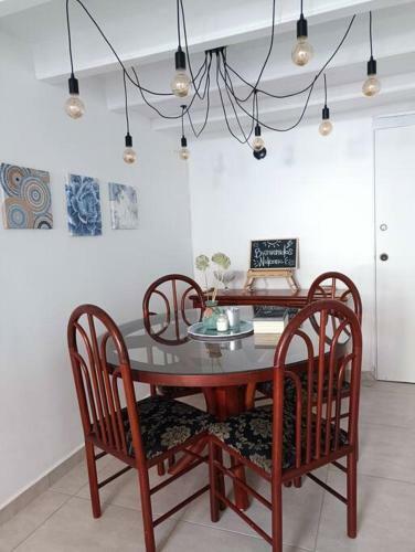 Apartamento Apto Amplio, Tranquilo Y Central