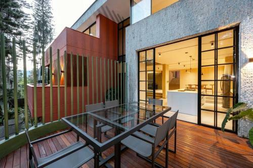 Casa Penta Top Notch Villa