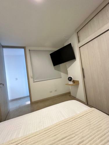 702 Apartamento Laureles Cerca A La 70 Y Estadio