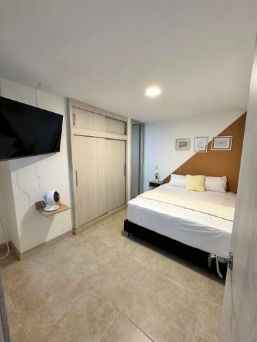 702 Apartamento Laureles Cerca A La 70 Y Estadio