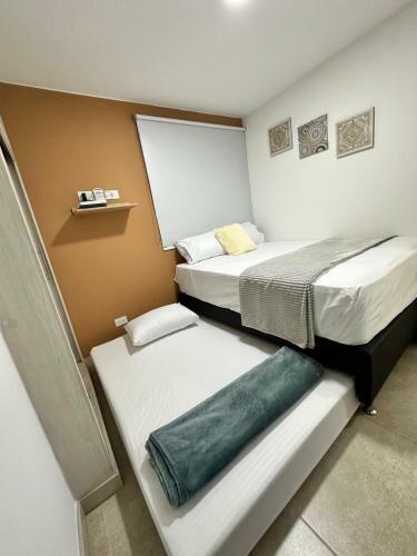 702 Apartamento Laureles Cerca A La 70 Y Estadio