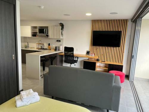 Apartamento Stunning Loft Ciudad Del Rio Poblado-pool-gym-view