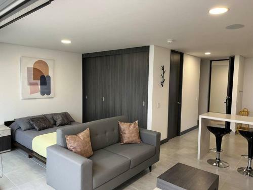 Apartamento Stunning Loft Ciudad Del Rio Poblado-pool-gym-view