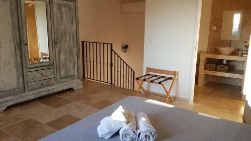 Bed & Breakfast Mas Saint Julien