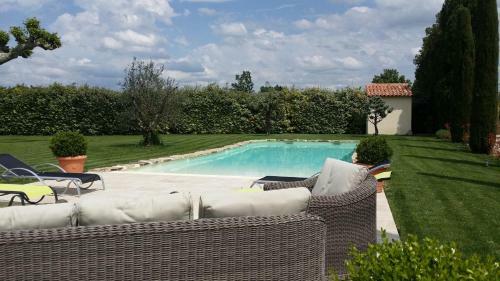 Bed & Breakfast Mas Saint Julien