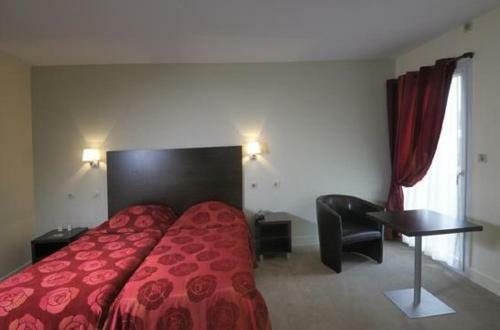 Hotel Logis H�tel De La Tour