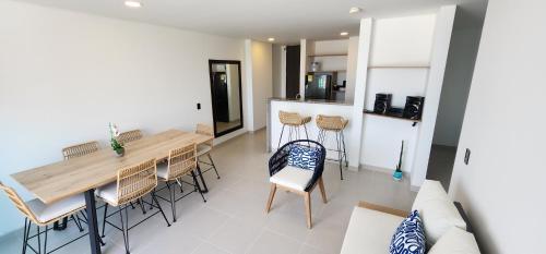 Apartamento Reci�n Dotado A 2 Cuadras de La Playa