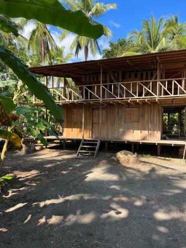 Albergue Hostal San Mabel Herping - Playa Cuevita