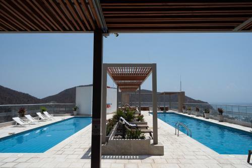 Modernos Y C�modos Apartamentos En Playa Salguero