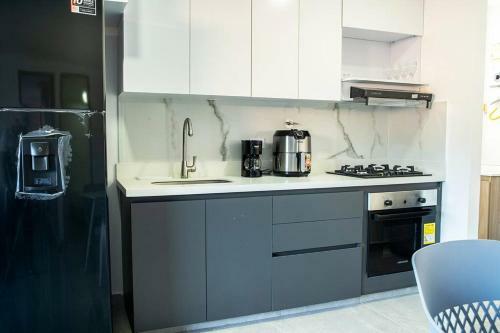 Apartamento Frente Al Cc Viva Envigado