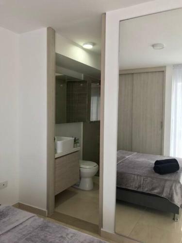 Apartamento Nuevo, Central, Hermosa Vista.
