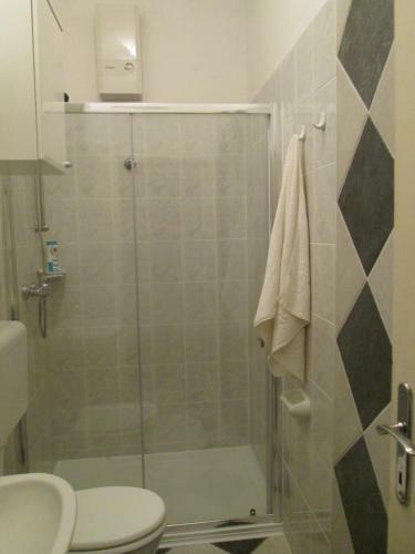 Hostal St. Lazarus Room