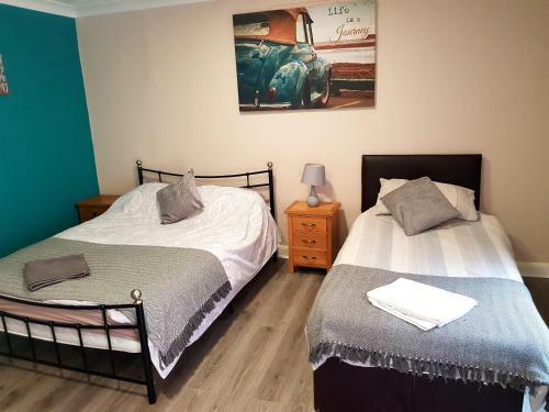 Hostal The Bay Horse Accommodation