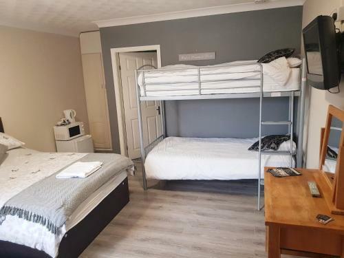 Hostal The Bay Horse Accommodation
