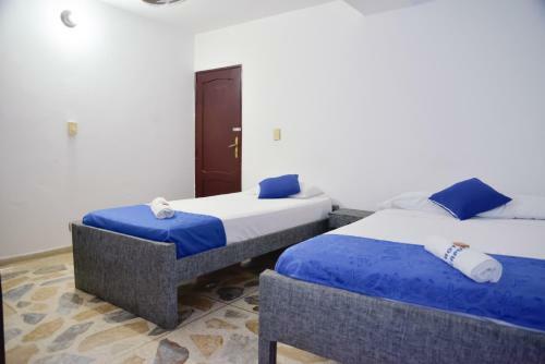Hotel Acapulco Caucasia