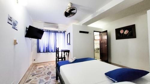 Hotel Acapulco Caucasia